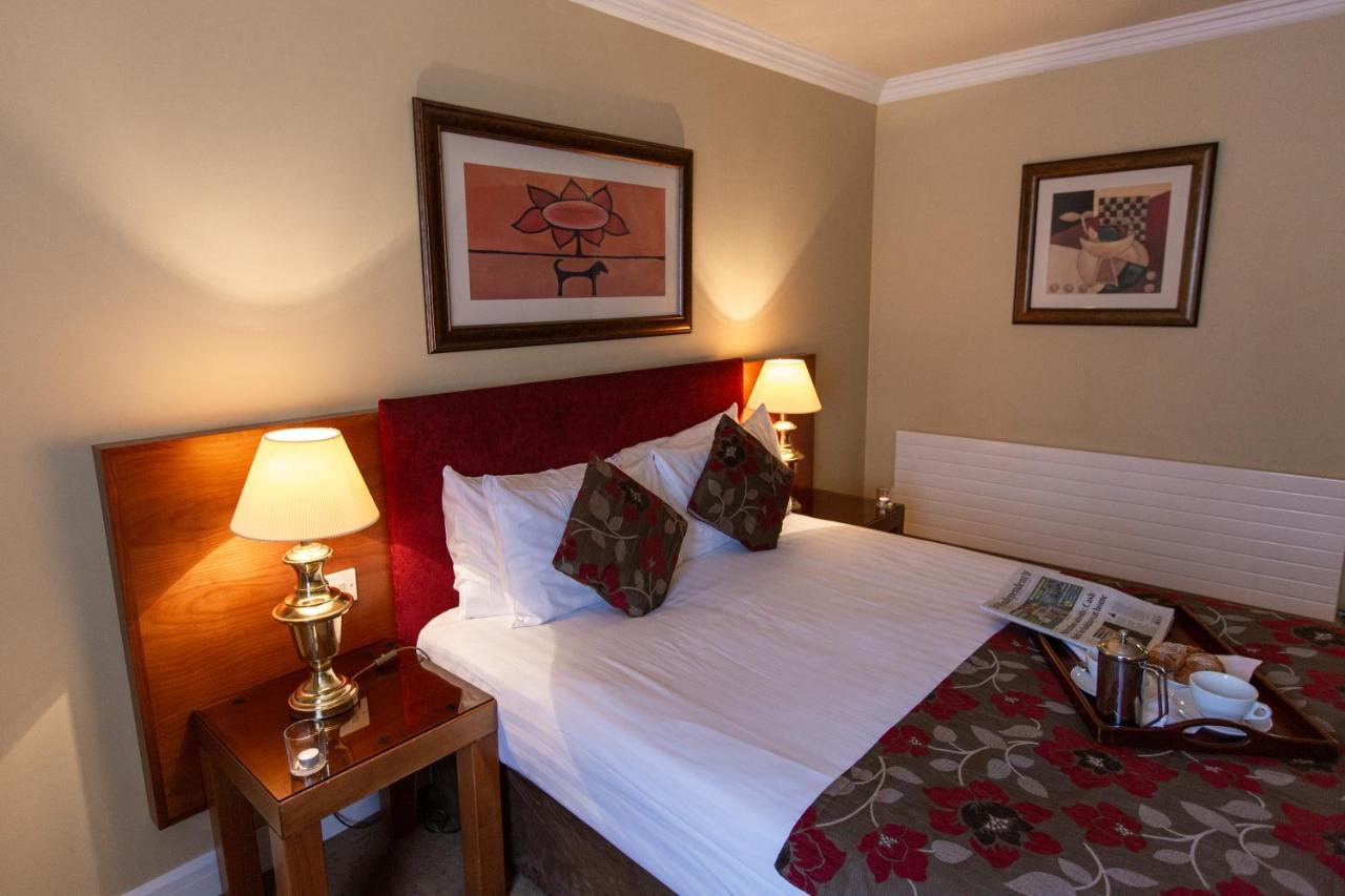 Hamlet Court Hotel Johnstown Bridge Ngoại thất bức ảnh